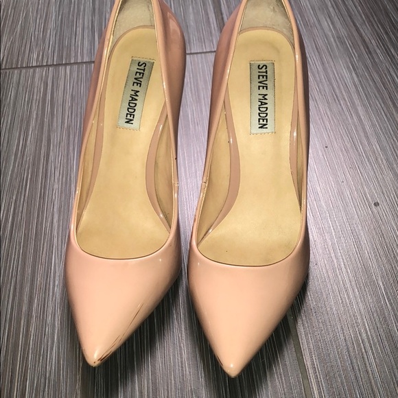 Steve Madden Daisie Pointy-Toe Pump - Picture 5 of 5